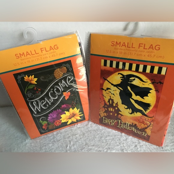 Brand New Happy Halloween Welcome (Fall Harvest) Garden Flags - set of 2 - Picture 1 of 4